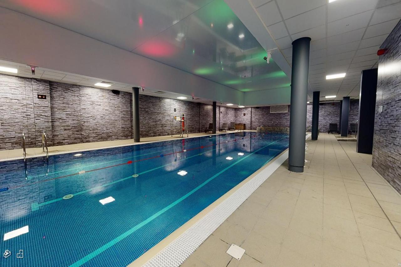 Village Hotel Bracknell Dış mekan fotoğraf